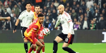 Trendyol Süper Lig: Beşiktaş: 0 - Galatasaray: 1 (İlk yarı)