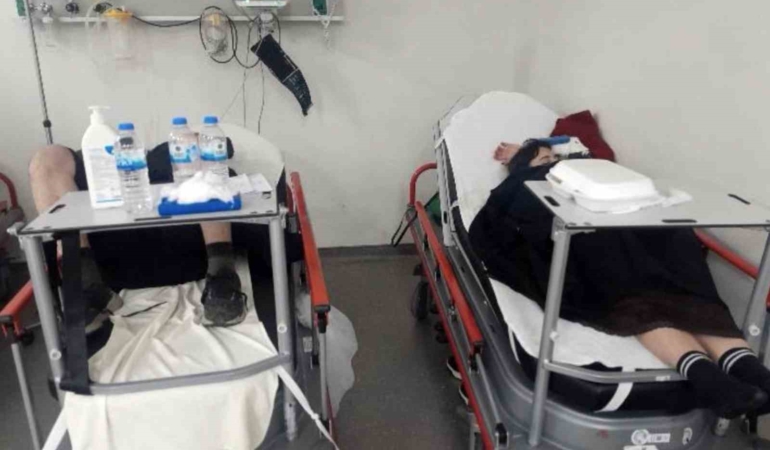 Bursa’da kaza tartışması kavgaya dönüştü: Aile hastanelik oldu