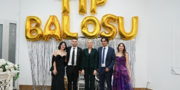 Başkan Subaşı Tıp Fakültesi öğrencilerinin balosuna katıldı