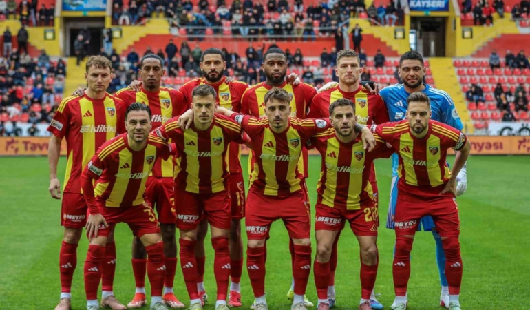 Trendyol Süper Lig: Kayserispor: 0 - Fatih Karagümrük: 0 (Maç devam ediyor)
