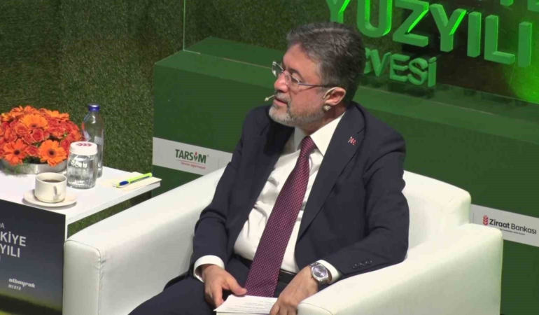 Bakan Yumaklı: "Türkiye’nin hiçbir şekilde herhangi bir gıda arz güvenliği konusu sorunu yoktur"