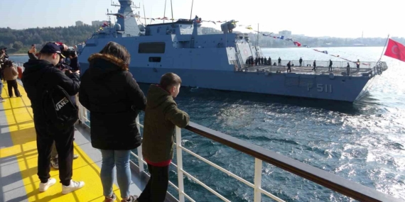 Ziyarete açılan TCG Heybeliada misafirlerini mest etti