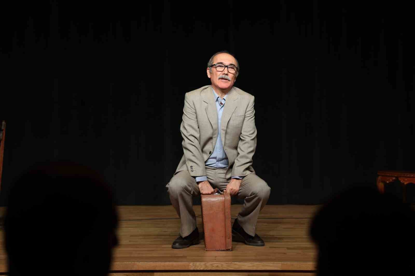 Osmangazi’de Dünya Tiyatro Günü, Orhan Kemal’in hayatıyla taçlandı