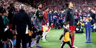 UEFA Şampiyonlar Ligi: Liverpool: 1 - Galatasaray: 0 (İlk yarı)