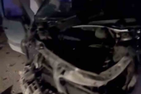 Kavşakta otomobiller çarpıştı: 4 yaralı