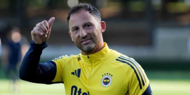 Fenerbahçe, Tedesco ile devam kararı aldı