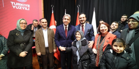 AK Parti İstanbul İl Başkanlığında bayramlaşma programı