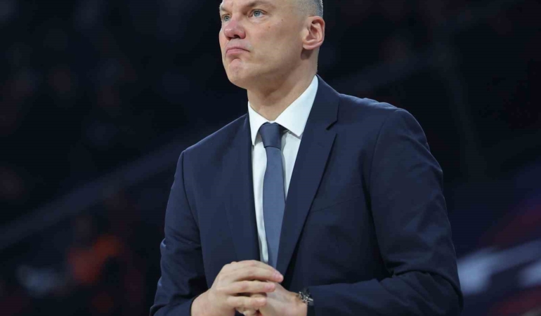 Fenerbahçe Beko Başantrenörü Jasikevicius, Dubai’de mahsur kaldı