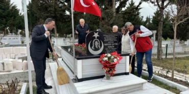 Şehit kabirlerine vefa dokunuşu
