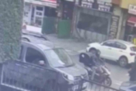 Ümraniye’de park halindeki motosikleti çalan şahıs seyir halinde yakalandı