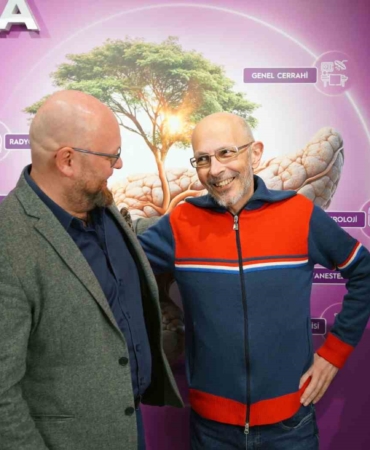 Prof. Dr. Güralp Onur Ceyhan: "25-27 sene öncesi hastalarda yüzde 10 olan 5 yıl sağ kalım oranı, ameliyat sonrası şimdi yüzde 50-54’lere çıktı"