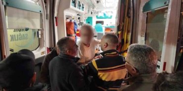 Kadıköy’de alkollü şahıs ekipleri uğraştırdı: "Ben iyiyim" diyerek tedaviyi reddetti