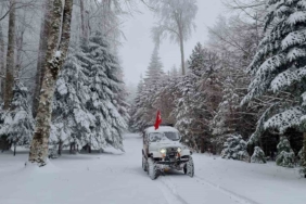 Kazdağları beyaz örtüsüne büründü