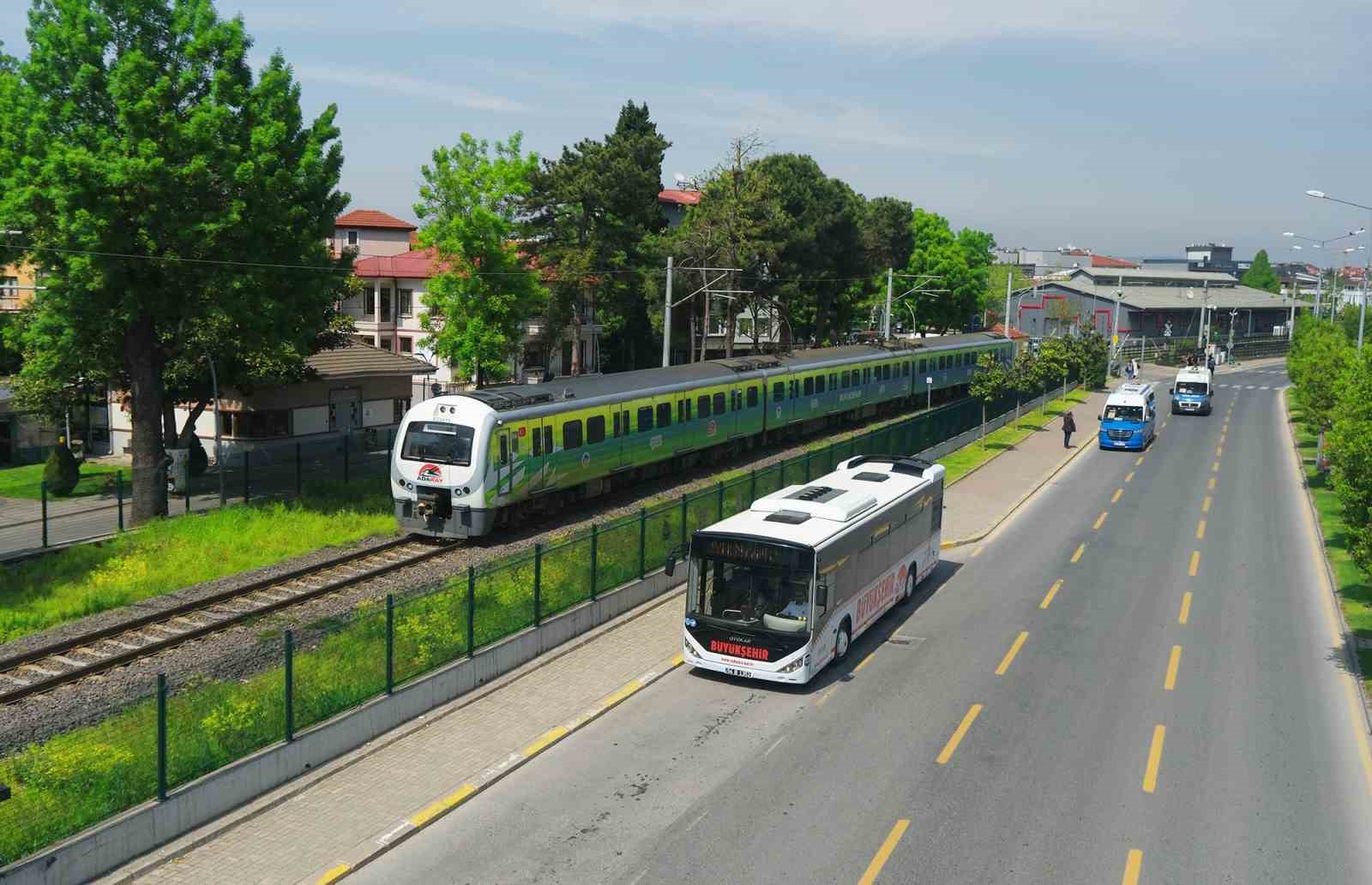 Belediye otobüsleri, metrobüs ve ADARAY bayramda ücretsiz olacak