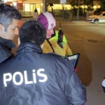 Bursa’da o mahalleye akın eden sürücülere polis uygulaması