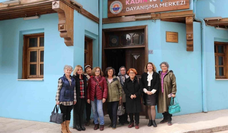 Gemlik Belediyesi’nden 8 Mart’a özel kadın hakları