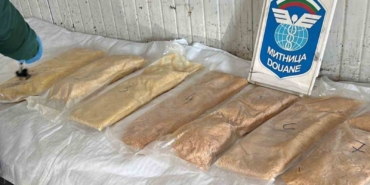 Sınırda 14 kilodan fazla sentetik uyuşturucu yakalandı