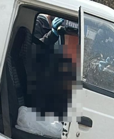 Sınıf öğretmeni arabasında ölü bulundu