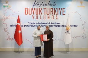 AK Parti Bilecik’te Kadın Kollarına yeni atamalar yapıldı