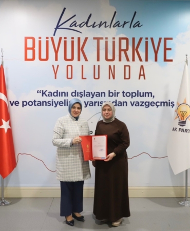 AK Parti Bilecik’te Kadın Kollarına yeni atamalar yapıldı