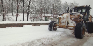 Bursa’nın yüksek kesimlerinde karla mücadele sürüyor