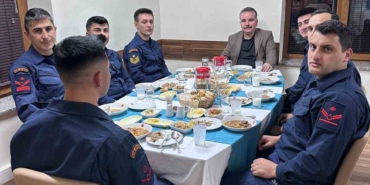 Kaymakam Odabaş Sahil Güvenlik personeliyle iftar yaptı