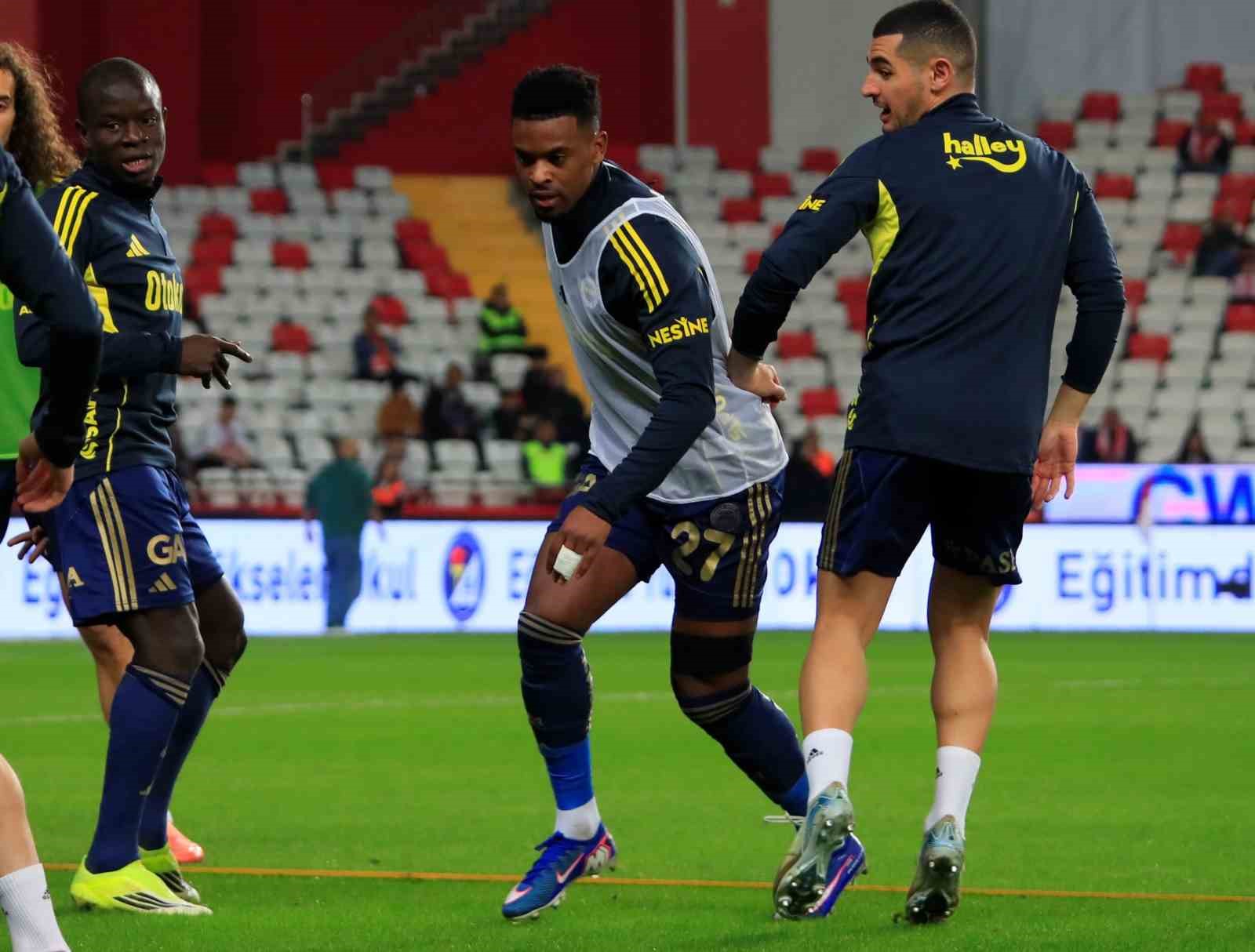 Fenerbahçe’ye Semedo’dan kötü haber