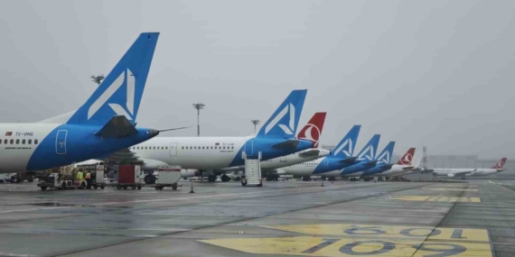 Olumsuz hava şartlarına rağmen İGA İstanbul Havalimanı’nda operasyonlar devam ediyor