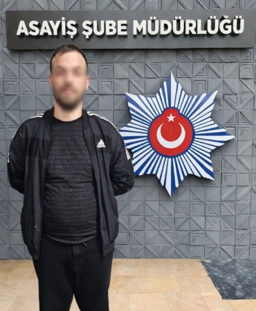 Bursa’da aranan şahıslara operasyonda 8 kişi yakalandı: "Polis, bayram seyran dinlemiyor"