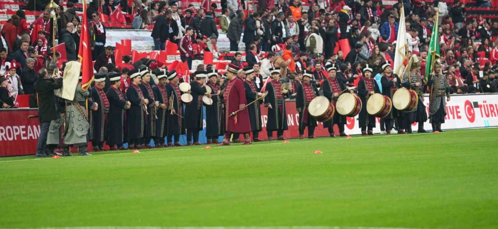 2026 FIFA Dünya Kupası play-off yarı final: Türkiye: 0 - Romanya: 0 (Maç devam ediyor)