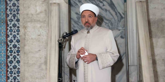 Diyanet İşleri Başkanı Arpaguş, Süleymaniye Camii’nde hutbe okudu