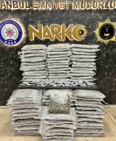 İstanbul’da uyuşturucu operasyonu: 100 kg’nin üzerinde uyuşturucu madde ele geçirildi