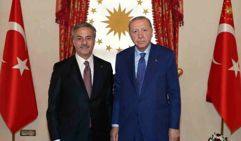 Başkan Alemdar, Cumhurbaşkanı Erdoğan’a projesini sundu