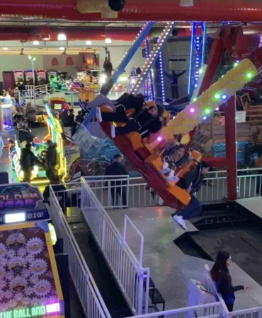 Bursa’da bayramın adresi AVM’ler oldu