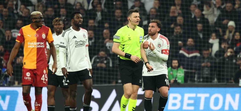 Galatasaray, Beşiktaş ile oynadığı son 5 derbide 4 kırmızı kart gördü
