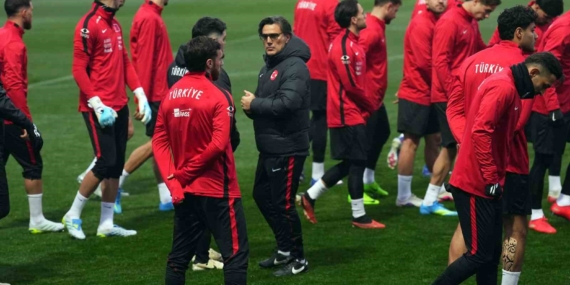 A Milli Futbol Takımı, Romanya maçının hazırlıklarını sürdürdü