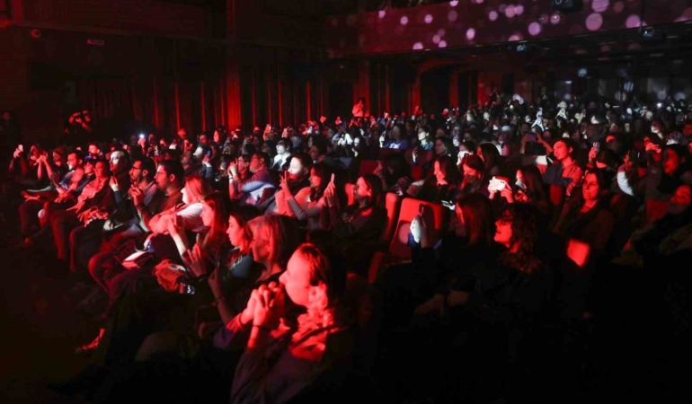 Bursa’da Can Ozan ile müzik dolu gece