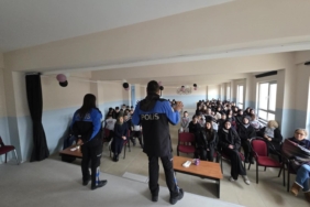 Bilecik’te ’Zorbalık değil, dostluk kazansın’ eğitimi