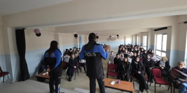 Bilecik’te ’Zorbalık değil, dostluk kazansın’ eğitimi