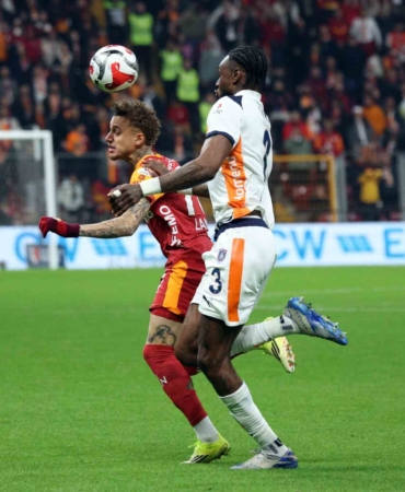 Trendyol Süper Lig: Galatasaray: 3 - RAMS Başakşehir: 0 (Maç sonucu)