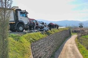 Balıkesir’de feci kaza: 1 ölü, 2 yaralı
