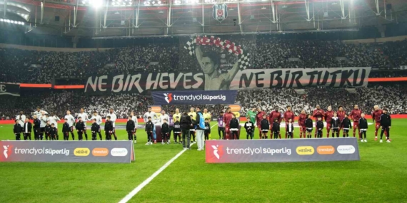 Sergen Yalçın derbiye 4 değişiklikle çıktı