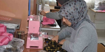 Fedakar annelerin hayatlarına dokunan kurs: Hem öğreniyorlar hem sosyalleşiyorlar