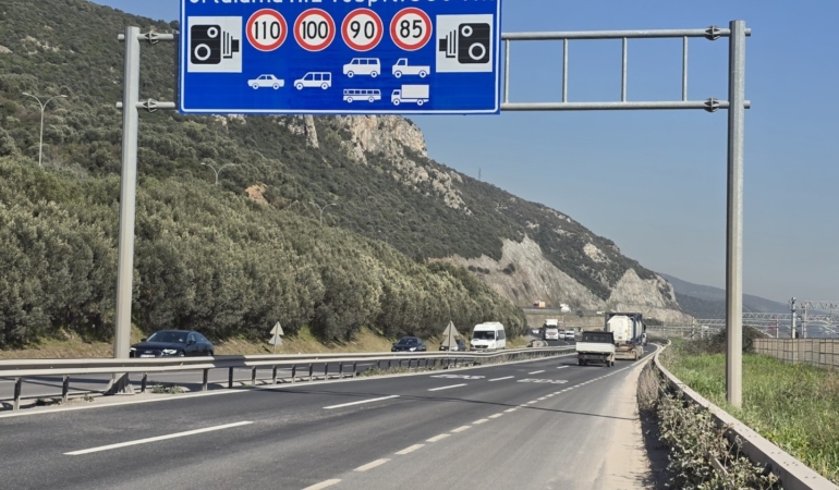 D-100 Karayolu’nda hız limitleri yükseldi, EDS tabelaları güncellendi