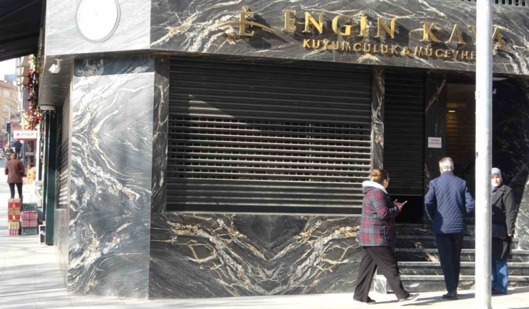 Bilecik’te 30 saniyede milyonluk kuyumcu soygunu