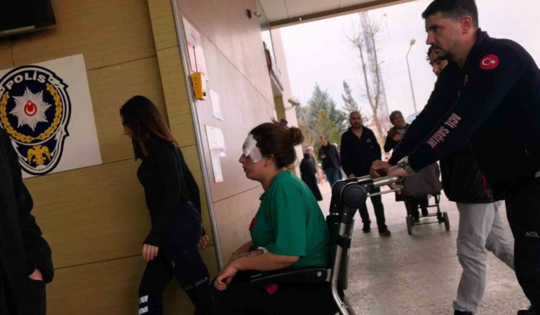 Komşu kavgasında 2 kadın yaralandı