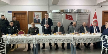 Edremit protokolü bayramlaşmada buluştu