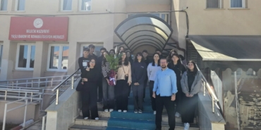 Söğüt Anadolu Lisesi öğrencileri huzurevi sakinleriyle bir araya geldi