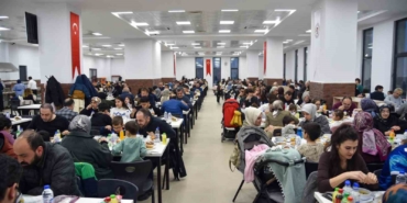 BŞEÜ personeli iftar yemeğinde bir araya geldi