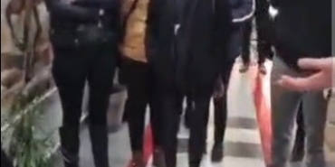 Hayvan barınağındaki şok görüntüler sonrası hayvanseverler belediyeyi bastı